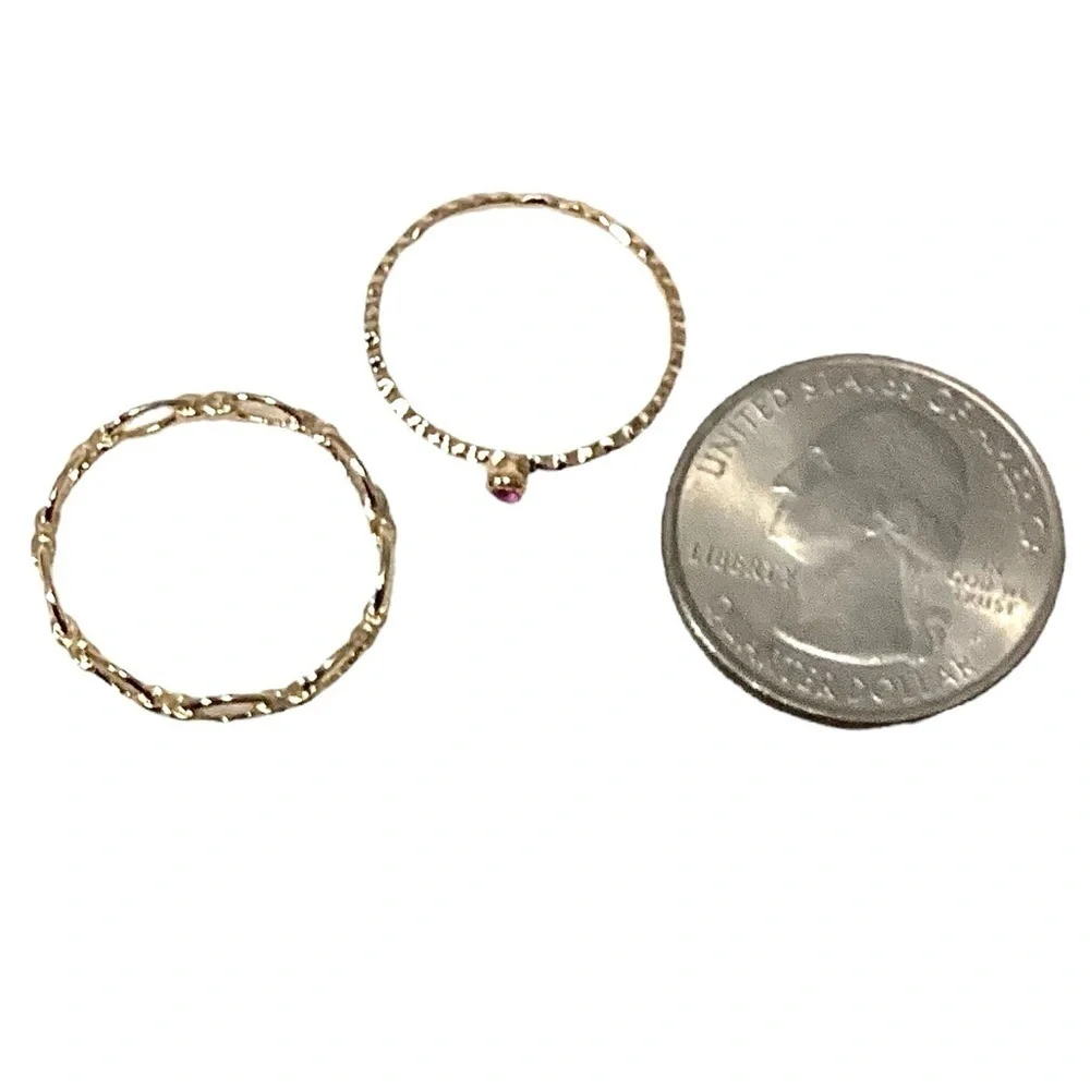 Gold Tone Delicate Chain Link Ring & Pink Garnet Colored Gemstone Ring Sz 7 New